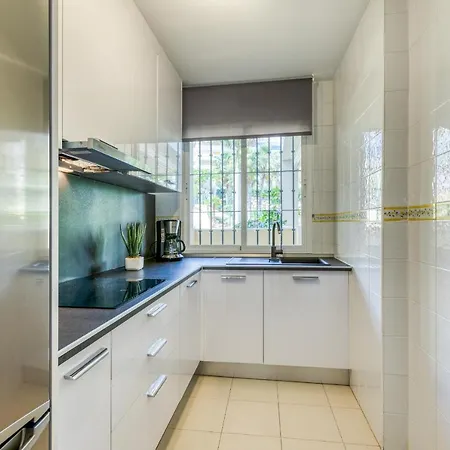 Апартаменти Hanami Puerto Alto Pa 1-5 Естепона